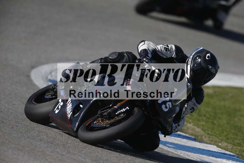 /Archiv-2024/02 29.01.-02.02.2024 Moto Center Thun Jerez/Gruppe schwarz-black/75